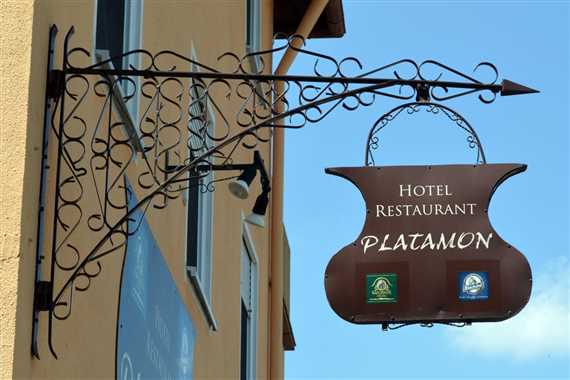 Hotel Restaurant Platamon in Feuchtwangen